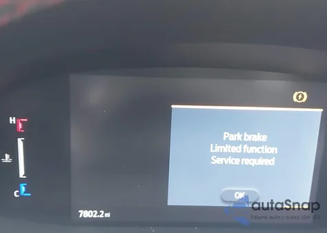 2025 Ford Escape St-Line z USA, uszkodzony, nr VIN 1FMCU0MN8SUB33748